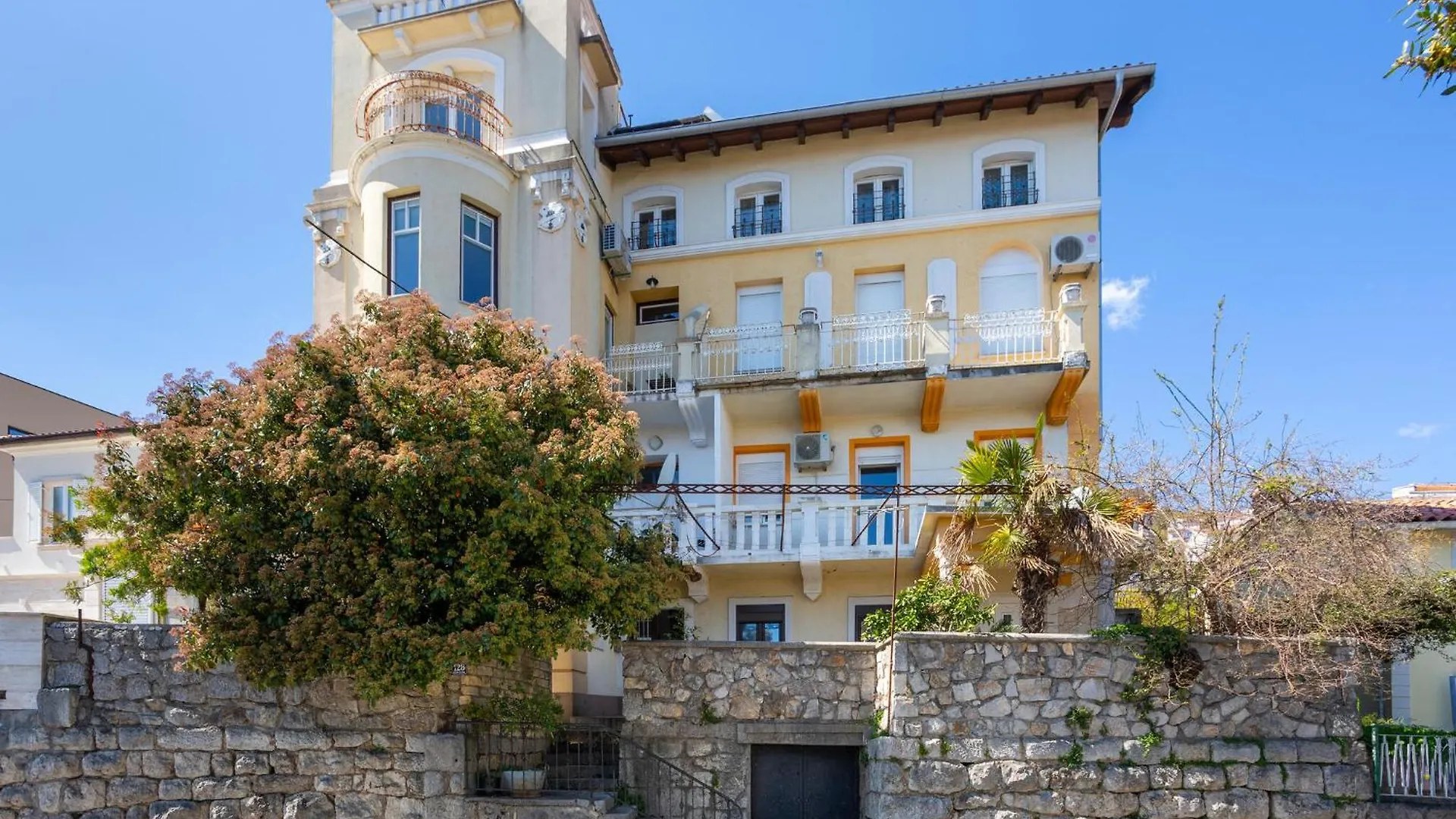 Nice Apartment In Opatija With Wifi